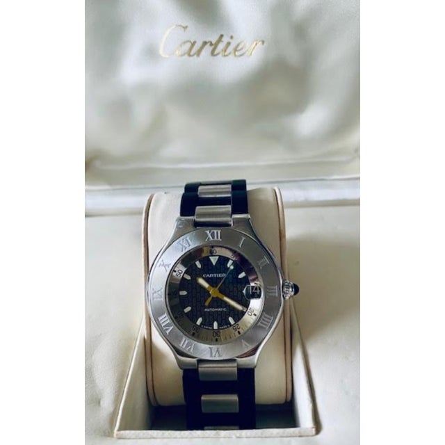 Vintage Collector-Grade Cartier 21 Must De Cartier Autoscaph Stainless Steel Watch W. Sapphire Cabochon, Unisex, Full Set/Orig. Box/Paper For Sale In Chicago - Image 6 of 7