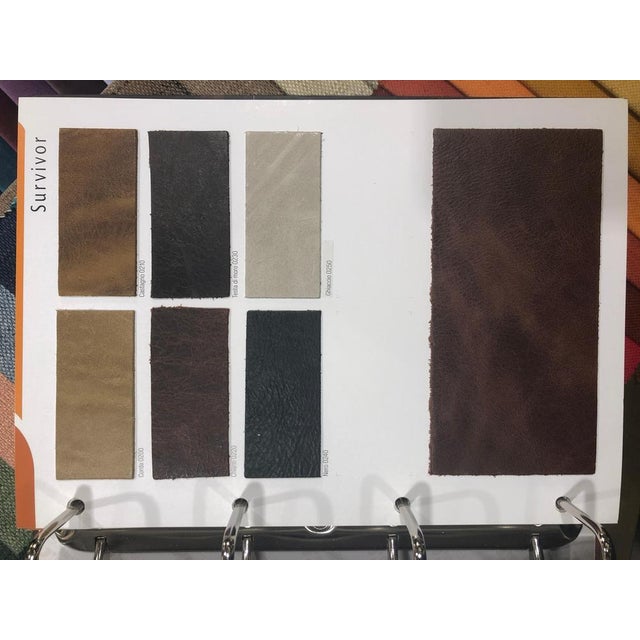 Brown Brown Leather Capitonné Pouf from Pescetta For Sale - Image 8 of 10