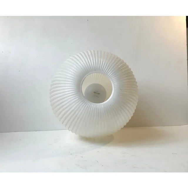Plastic Mid-Century Fluted White Pendant Lamp by Heifetz for Rotaflex, 1960s For Sale - Image 7 of 9