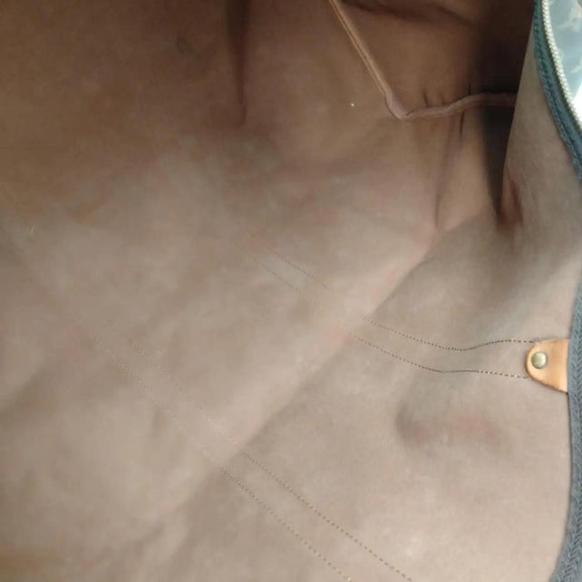 2000 - 2009 Late 1990s Excellent Condition Chanel Smooth Black Leather Tote Bag For Sale - Image 5 of 16