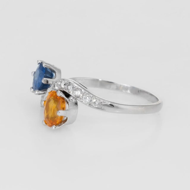Mid 20th Century Natural Sapphire Diamond Bypass Ring Vintage 18 Karat White Gold size 8.25 For Sale - Image 5 of 6