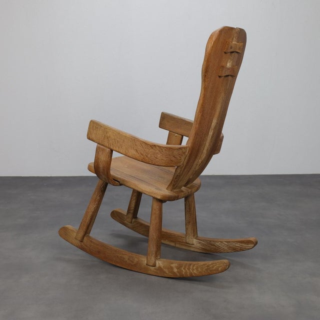 1970s Brutalist Rocking Chair in Oak attributed to De Puydt, 1970s For Sale - Image 5 of 9