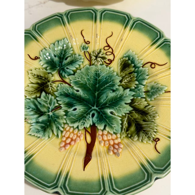 Late 19th Century Set of 4 Antique Sarreguemines French Majolica Grape Leaf Plates - C. 1890 For Sale - Image 5 of 12