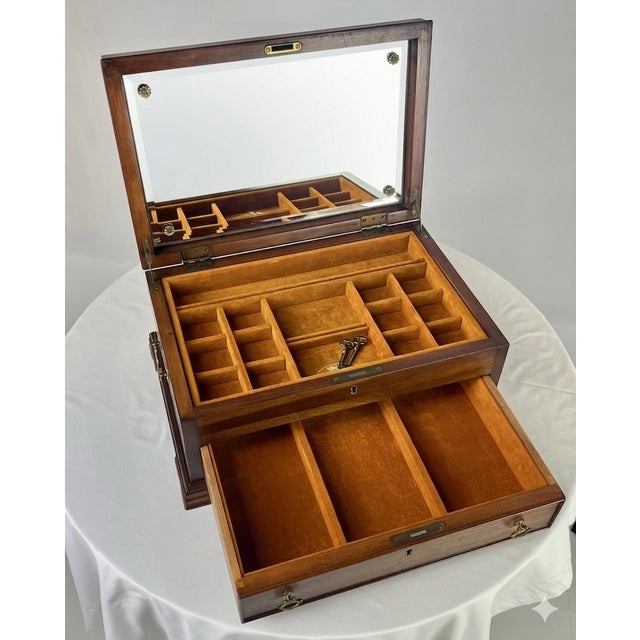 1970s Henkel Harris Virginia Galleries Solid Wild Black Cherry Jewelry Chest For Sale - Image 6 of 18