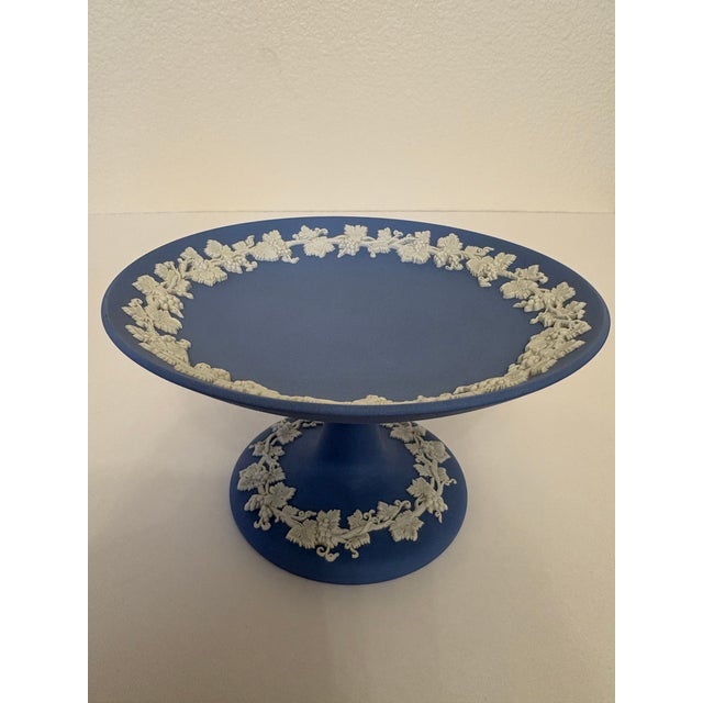 1970s Vintage Wedgwood Compote and Vase Circa 1970's - A Set For Sale - Image 5 of 7
