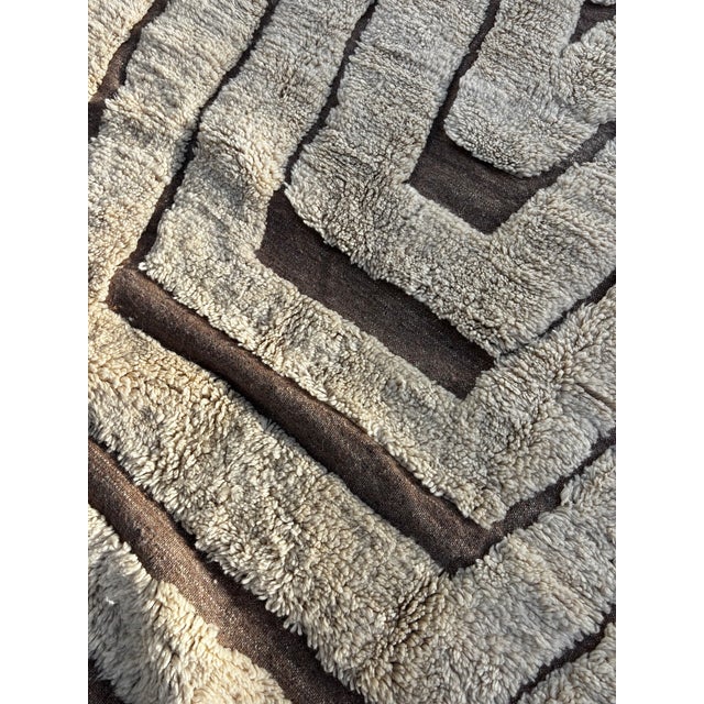 Moroccan Beni Ouarain Wool Rug, 1990 For Sale - Image 6 of 10