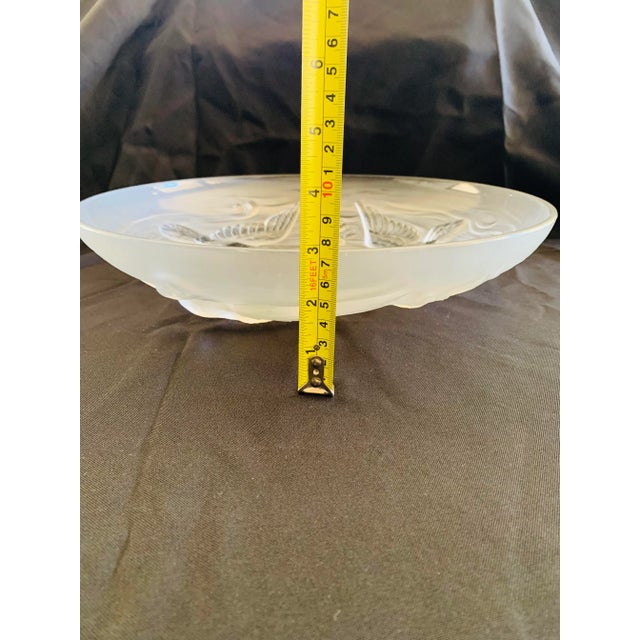 Verlys Glass 1930s Signed Verlys France "Birds & Koi" Art Glass Bowl For Sale - Image 4 of 11
