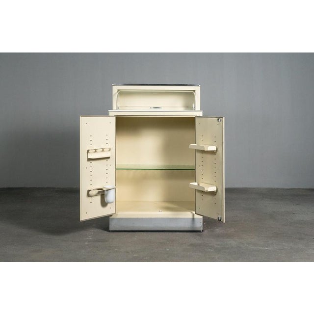 Contemporary Mid-20th Century Industrial Medicine Cabinet For Sale - Image 3 of 18