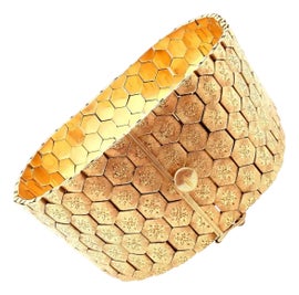 Example of Woven and Braided Bracelets