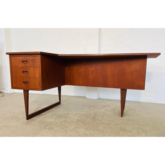 Wood Mid-Century Danish Teak Boomerang Desk from Løvig, 1960s For Sale - Image 7 of 18