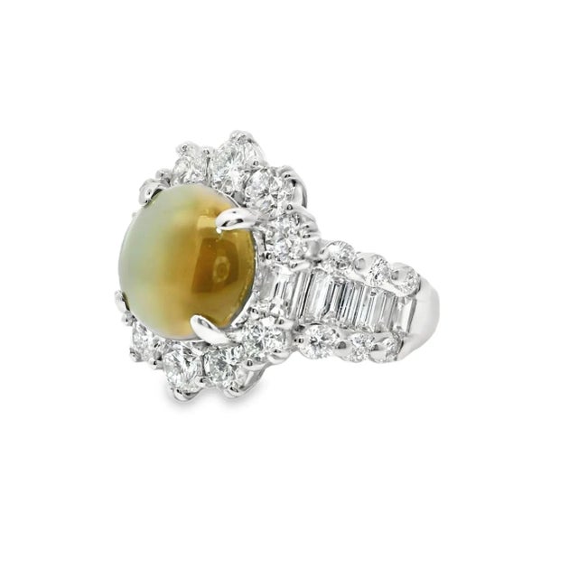 Cats Eye Chrysoberyl Diamond Platinum Cocktail Ring Size 6.25 For Sale - Image 4 of 5