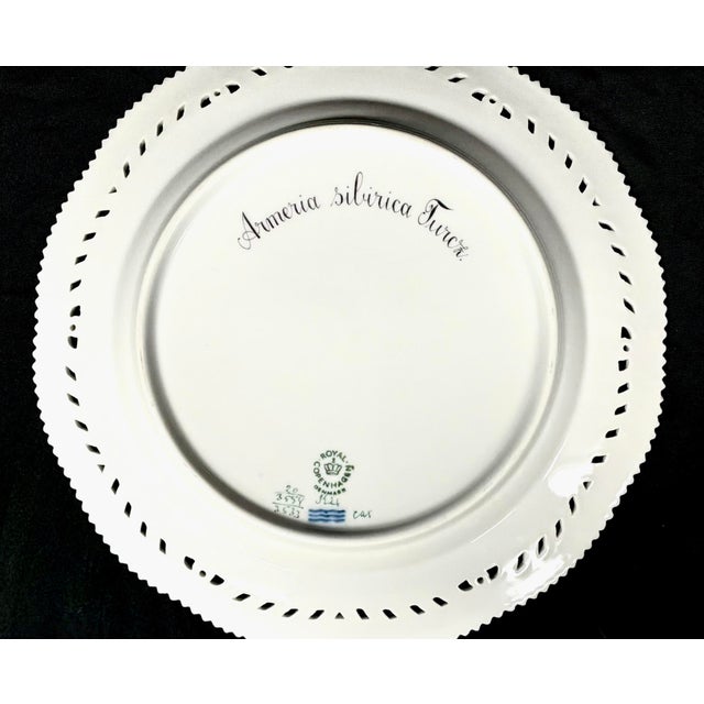 Ceramic Royal Copenhagen Flora Danica 9" Plate, Armeria Sibirica Turcz, Gilt Border For Sale - Image 7 of 8
