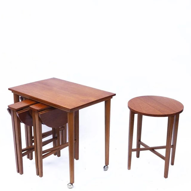 Poul Hundevad Vintage Nesting Teak Tables attributed to Poul Hundevad for Novy Domov, 1960s, Set of 5 For Sale - Image 4 of 9