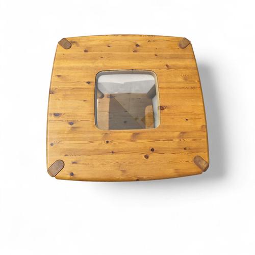 1970s Vintage Pine Coffee Table by Rainer Daumiller, 1970s For Sale - Image 5 of 6