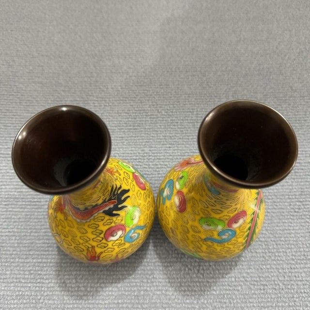 Mid 20th Century Pair of Vintage Yellow Cloisonné Enamel Dragon & Phoenix Vases For Sale - Image 5 of 5