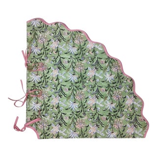 Handmade Scalloped Christmas Tree Skirt in Light Green Floral with Light Pink Piping For Sale