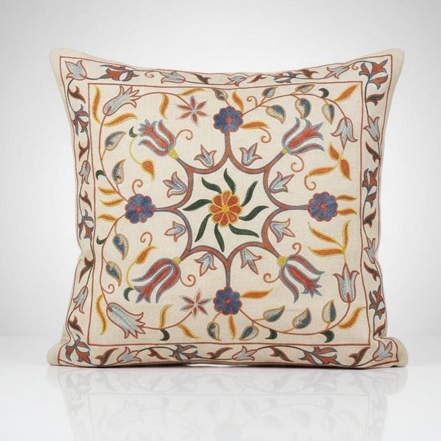 New Hand-Embroidered 100% Silk Cushion Cover – Authentic Uzbek Textile Art Elevate your home décor with this exquisite...