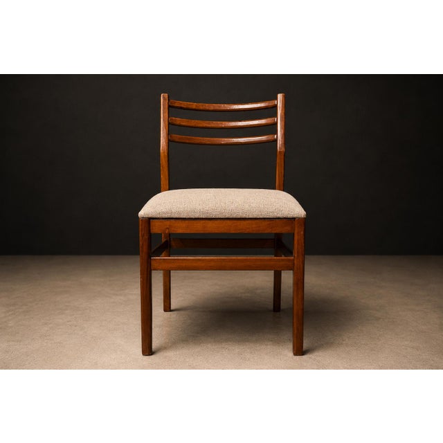 Brown Brazilian Modern Set of Eight Chairs in Caviuna Wood & Linen, Alexandre Rapoport, 1960s For Sale - Image 8 of 16
