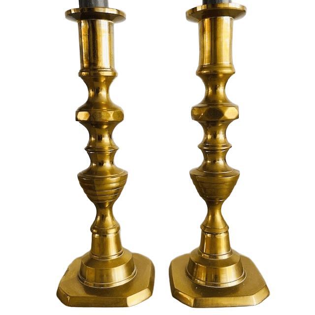 Metal Antique English Brass Pusher Candlesticks, 1890s, Set of 2 For Sale - Image 7 of 11