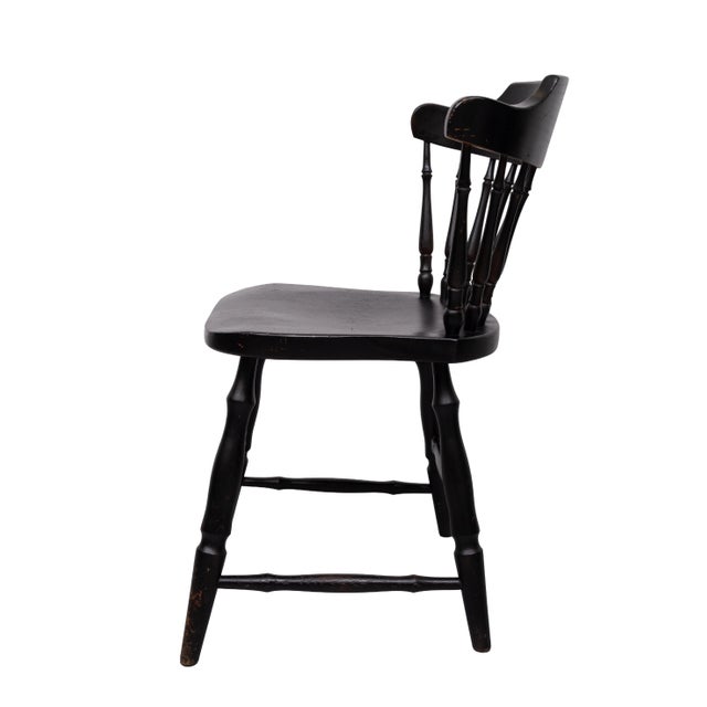 1960s Vintage Windsor Style Spindle-Back Dining Chairs in Black Oak, 1960, Set of 6 For Sale - Image 5 of 12