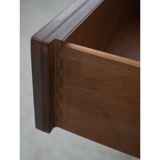 1990s Henredon 3 Drawer 2 Tier Marble Top Console Table For Sale - Image 5 of 18