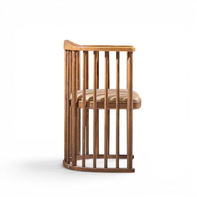 Wood Josef Hoffmann No. 729/2f Bentwood Barrel Chairs - Set of 4 For Sale - Image 7 of 10