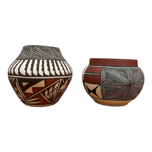 Pair of Acoma Pueblo Hand-Painted Pottery Jars, Signed by Florence & D. Sarracino