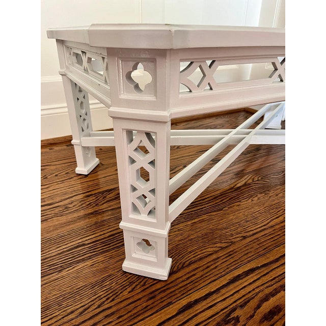 Vintage White Lacquer Fretwork Coffee Table For Sale In Nashville - Image 6 of 7