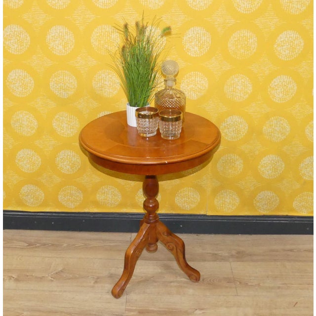 Vintage Chesterfield Style Leather Caramel Two-Seater Sofa, 1960s For Sale - Image 11 of 13