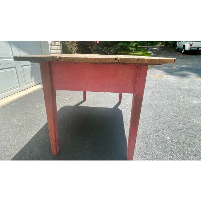 Wood 19th Century Primitive Red Painted Tavern Table With Drawer For Sale - Image 7 of 12