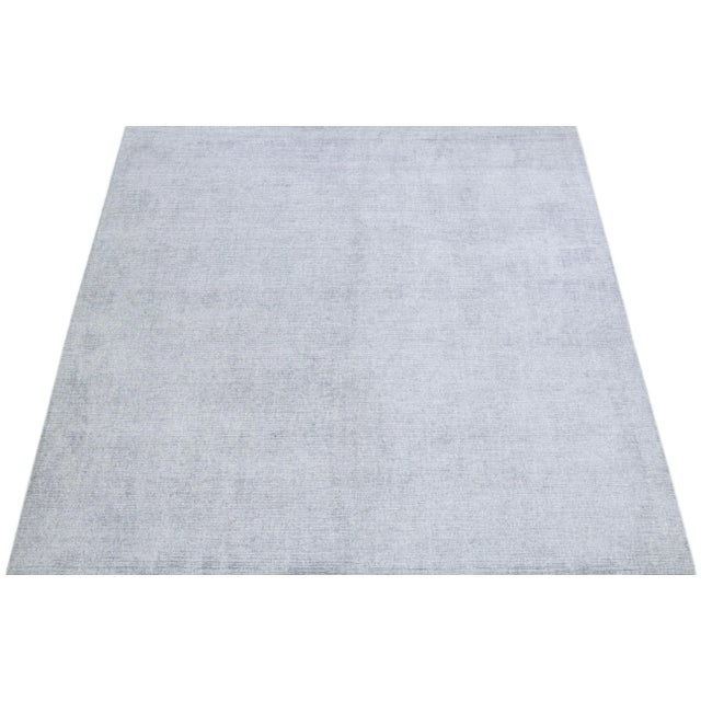 Contemporary 2010s Handmade Contemporary Wool & Silk Rug With a Solid Light Gray Motif For Sale - Image 3 of 7