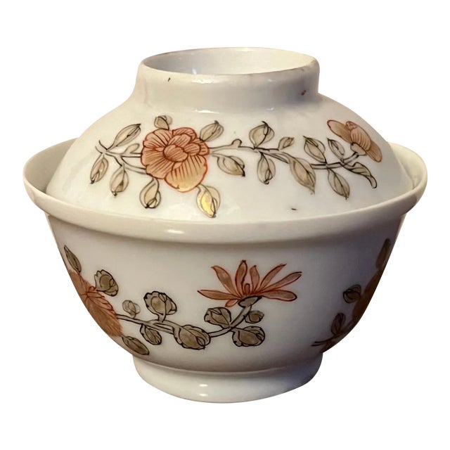 Antique 18th Century Chinese Export Porcelain Tea Cup or Bowl and Cover For Sale