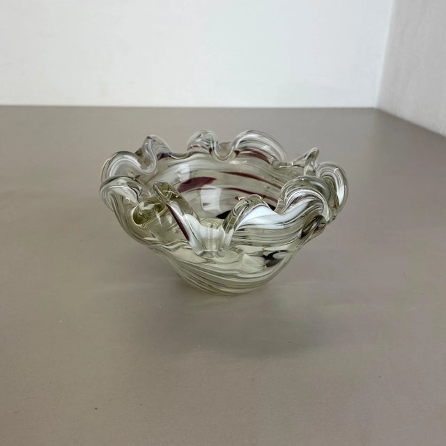 Murano glass bowl, ashtray element Origin: Murano, Italy Decade: 1970s This original vintage glass bowl element, ash tray...