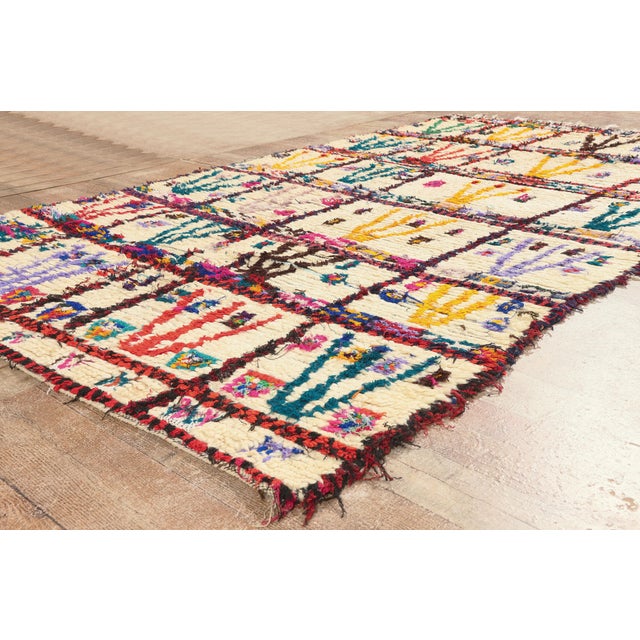 Beige Vintage Azilal Boucherouite Moroccan Rug, 05'04 X 09'00 For Sale - Image 8 of 10
