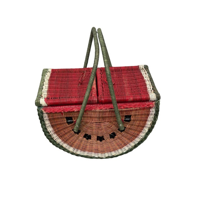 Vintage watermelon shaped straw picnic basket. Perfect for decor or to take on a picnic 1960-70s made piece. Watermelon...