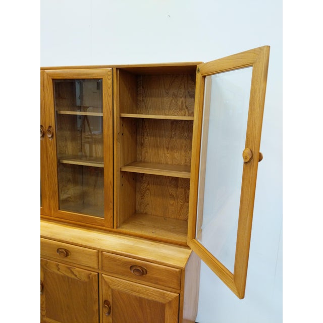 Vintage Sideboard / Hutch / China Cabinet by Ercol For Sale In New York - Image 6 of 11