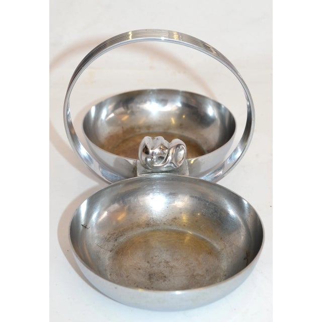 Chrome Art Deco Chase Usa Chrome on Brass Twin Candy & Nut Dish Designed Gerth & Gerth For Sale - Image 8 of 13