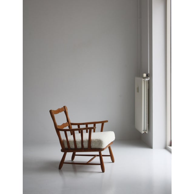 Charming pair of solid pinewood easy chairs made in Sweden in the 1940s in the typical Swedish "sportstuga" ("sports-...