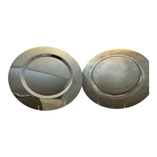 1980s A Pair Silver Round Platters Plain, 12 In. For Sale