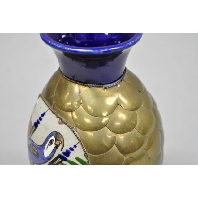 20th C. Mateos Mexico Tonala Pottery Mid Century Modern Brass Peacock Feather 7" Vase For Sale - Image 10 of 14