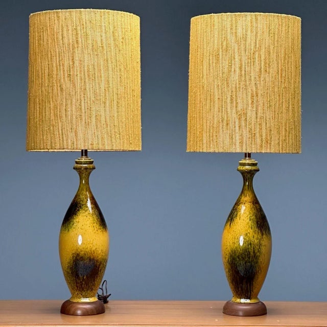 American Mid-Century Modern, Table or Desk Lamps, Glazed Ceramic, Yellow, Fabric Pair of large mid-century modern ceramic...