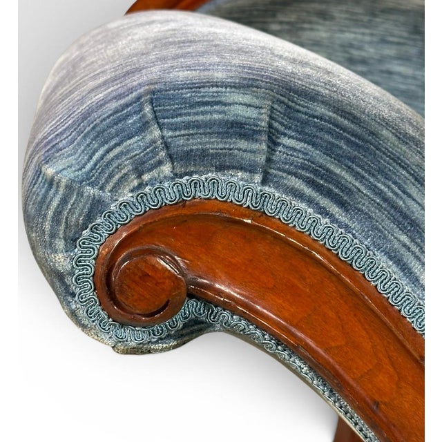 Wood Antique Victorian Mahogany Swan Back Velvet Chaise Longue For Sale - Image 7 of 18