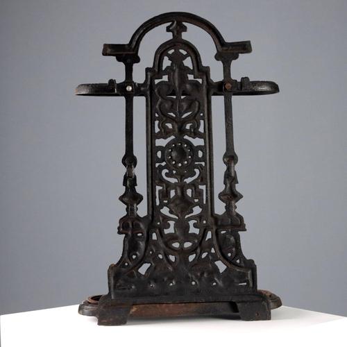 Umbrella Stand in Cast Iron For Sale - Image 6 of 7