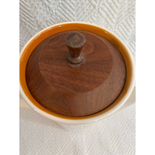 Ceramic Mid Century Taylor, Smith and T “Moderne” Atomic Starburst Coffee Pot, Mugs and Sugar Bowls - a Set of 15 Pieces For Sale - Image 7 of 8