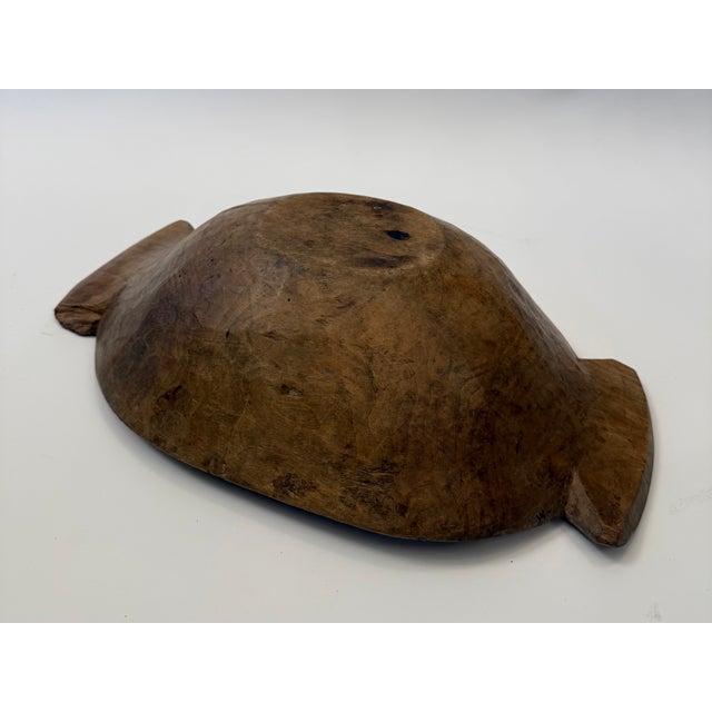 Brown Hungarian Primitive Bowl and Lidded Box in Linden Wood, 19th Century, Set of 2 For Sale - Image 8 of 12