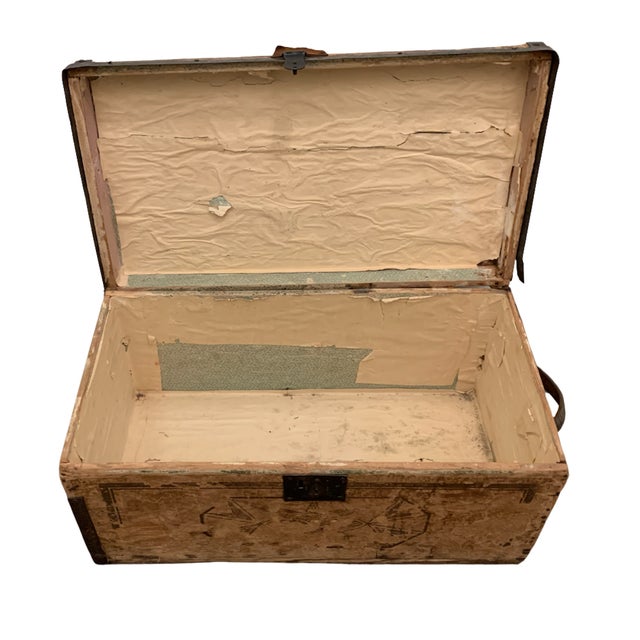 Late 19th Century Small Vintage Painted Wooden Trunk With Geometric Motif Rustic Americana Chest For Sale - Image 5 of 8