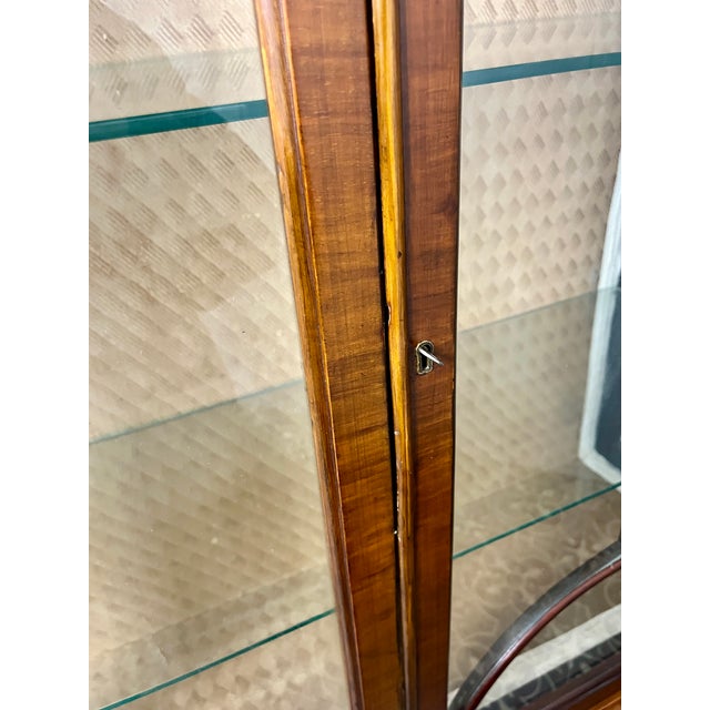 Vintage Art Deco Cocktail Display Cabinet in Walnut and Mahogany, 1930s For Sale - Image 9 of 18