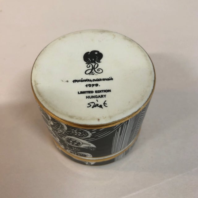 Late 20th Century Late 20th Century Hollohaza Szasz Porcelain Lid Box For Sale - Image 5 of 6