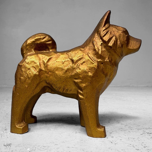 Vintage Gold-Coloured Metal Japanese Dog Statue, 1960s For Sale - Image 4 of 9