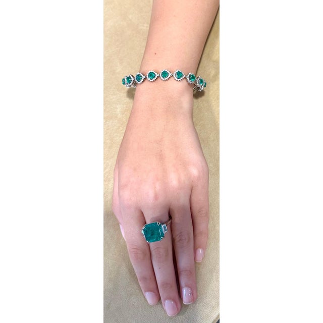 7.42 Cts Zambian Emerald Heart Shape Tennis Bracelet with Diamonds 14k Gold For Sale - Image 14 of 18